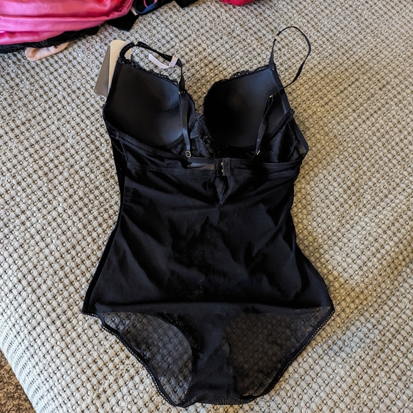 Daisy Fuentes Velvet Teddy - Picture 6 of 7